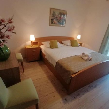 Apartmani Niki Hvar Đảo Hvar Ngoại thất bức ảnh