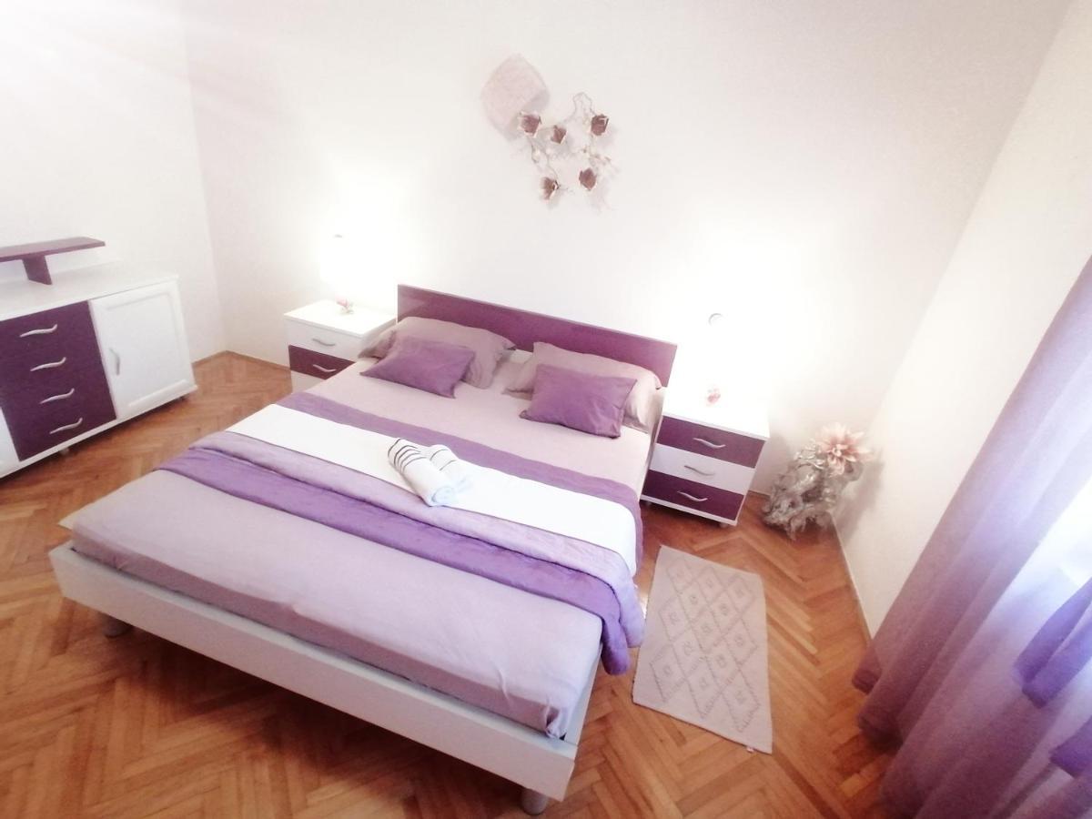 Apartmani Niki Hvar Đảo Hvar Ngoại thất bức ảnh