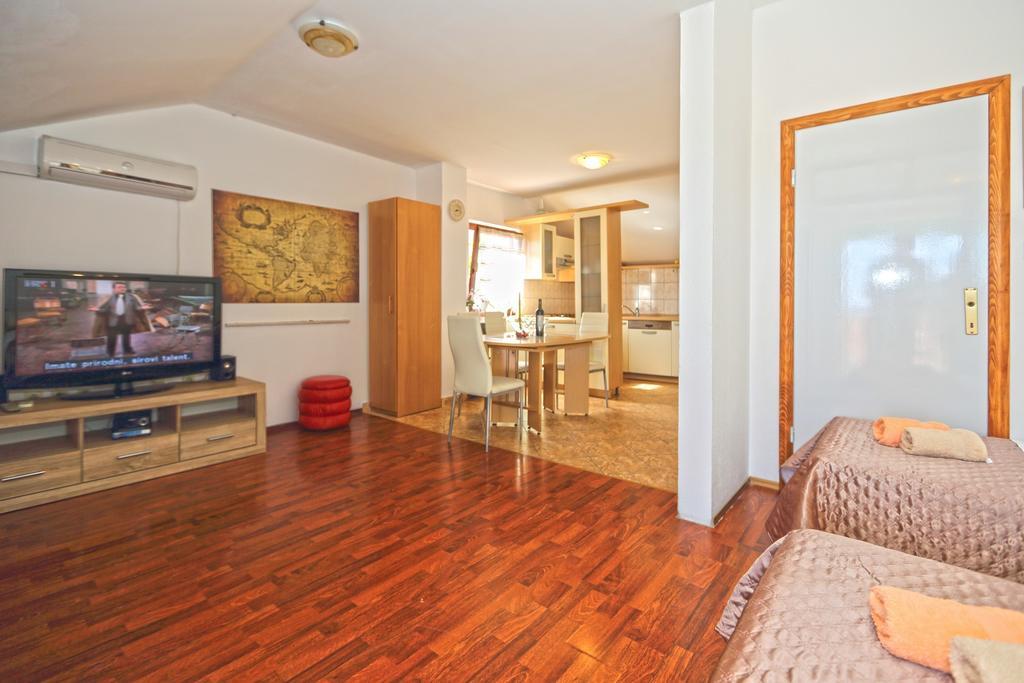 Apartmani Niki Hvar Đảo Hvar Phòng bức ảnh