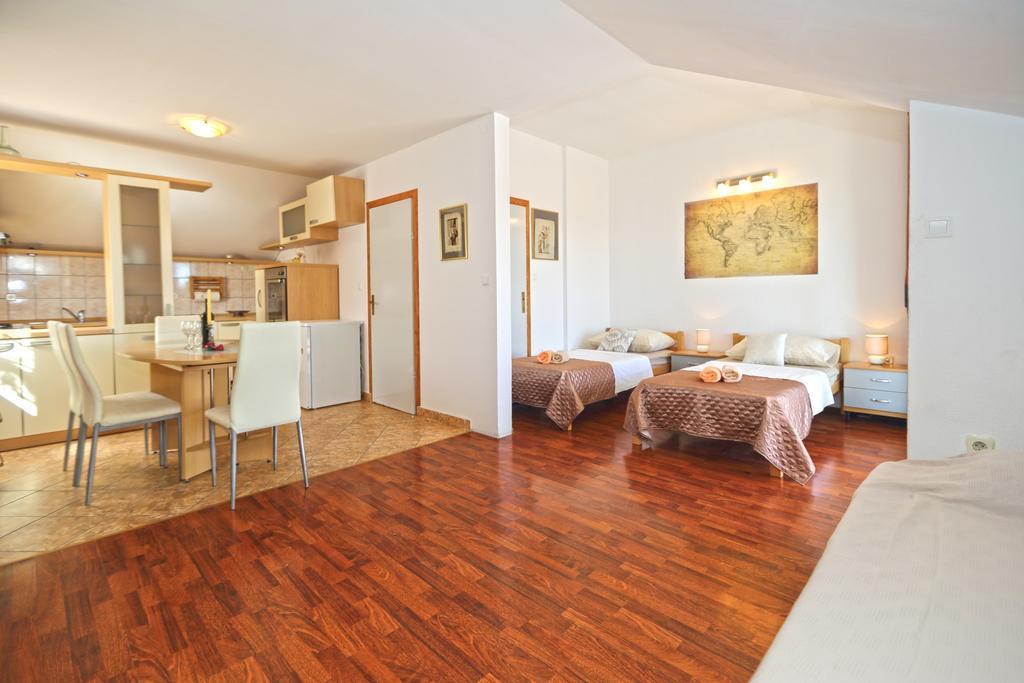 Apartmani Niki Hvar Đảo Hvar Phòng bức ảnh