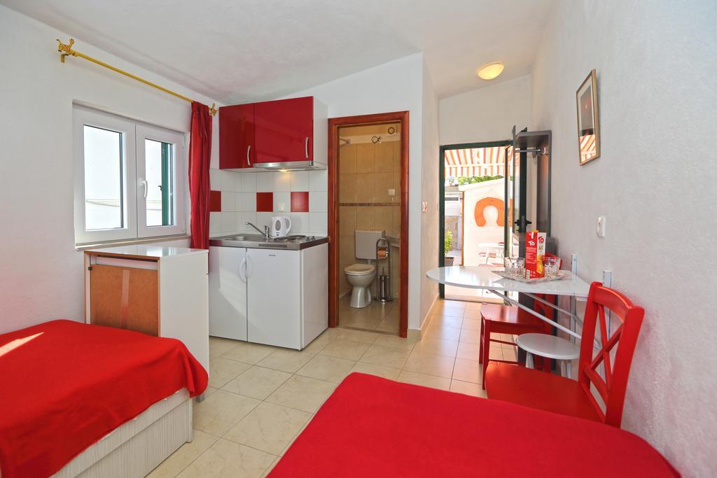 Apartmani Niki Hvar Đảo Hvar Ngoại thất bức ảnh