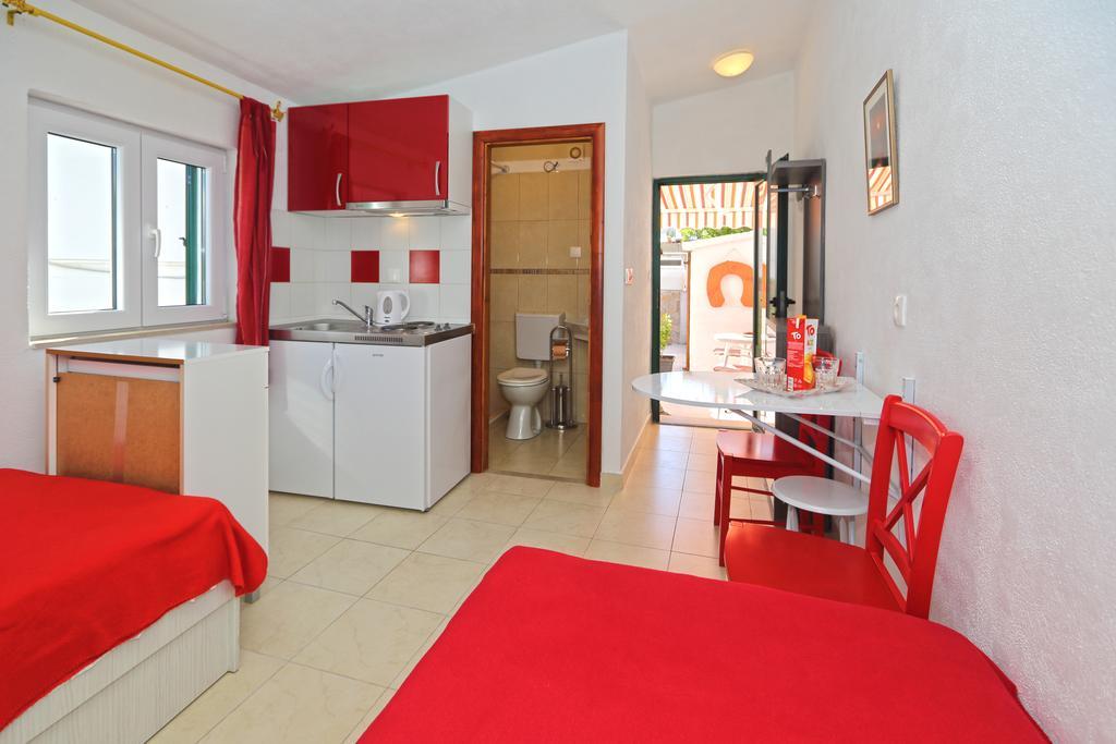 Apartmani Niki Hvar Đảo Hvar Ngoại thất bức ảnh